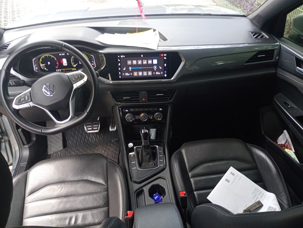 VOLKSWAGEN TAOS 1.4 250 TSI TOTAL FLEX HIGHLINE AUTOM&Aacute;TICO