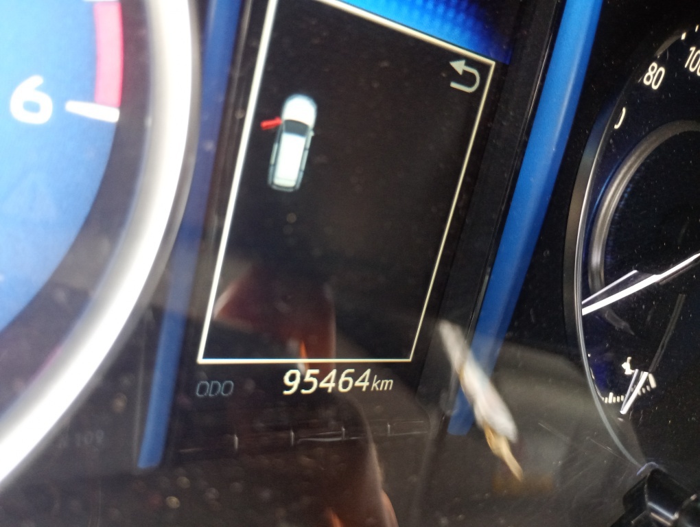 TOYOTA HILUX SW4 2.8 D-4D TURBO DIESEL SRX 7L 4X4 AUTOM&Aacute;TICO