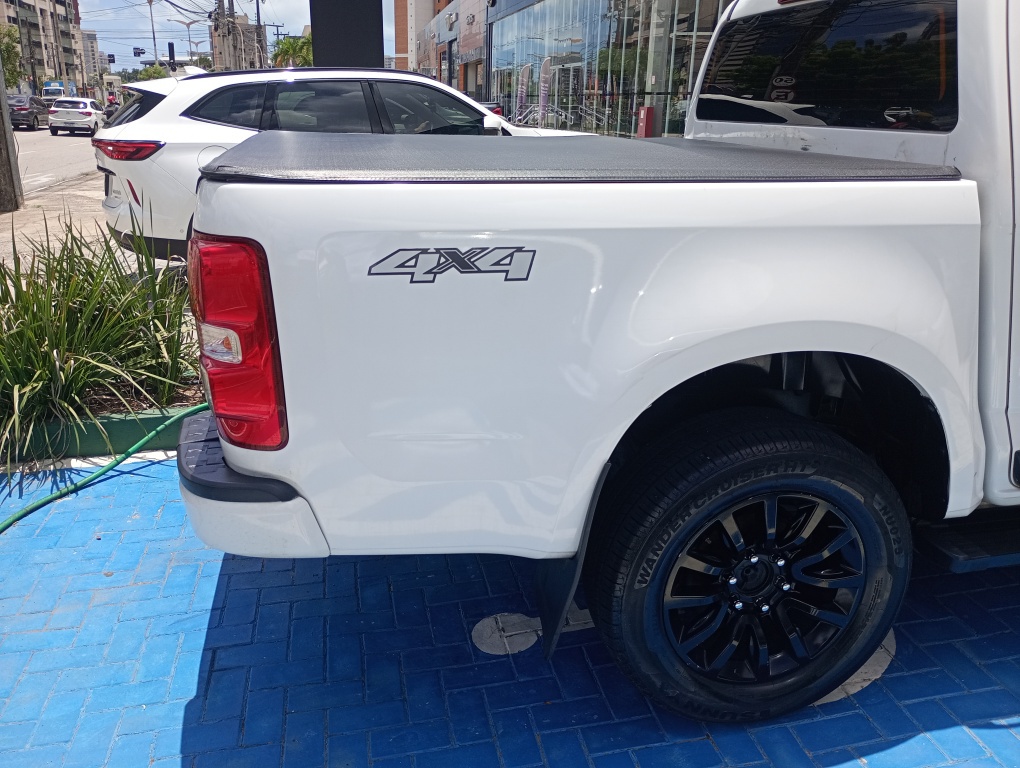 CHEVROLET S10 2.8 LS 4X4 CD 16V TURBO DIESEL 4P MANUAL