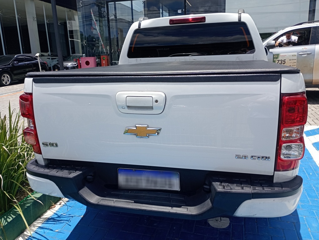CHEVROLET S10 2.8 LS 4X4 CD 16V TURBO DIESEL 4P MANUAL