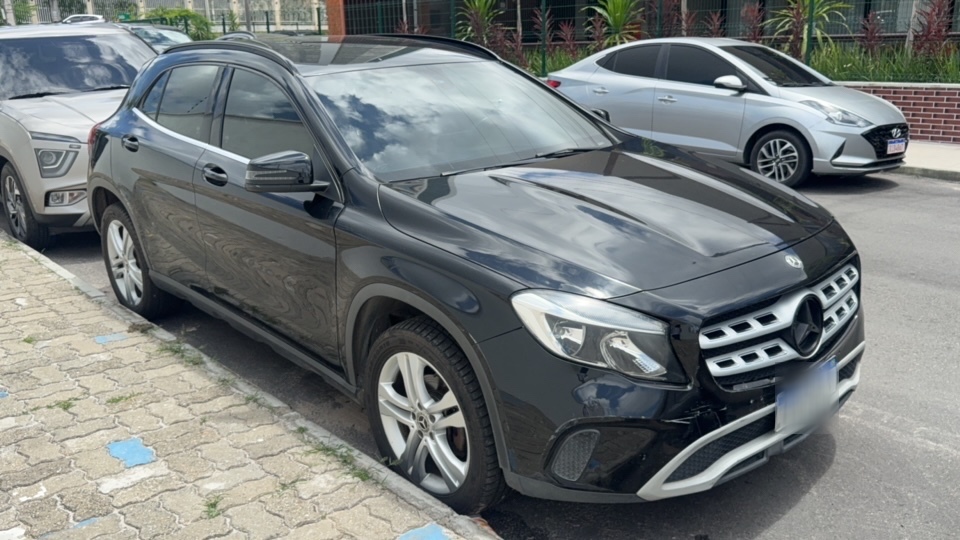 MERCEDES-BENZ GLA 200 1.6 CGI STYLE 16V TURBO FLEX 4P AUTOMATICO