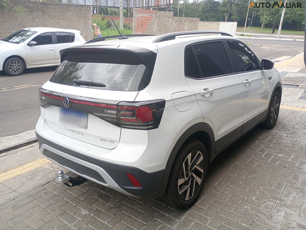 VOLKSWAGEN T-CROSS 1.0 200 TSI TOTAL FLEX COMFORTLINE AUTOM&Aacute;TICO