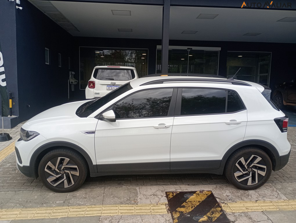 VOLKSWAGEN T-CROSS 1.0 200 TSI TOTAL FLEX COMFORTLINE AUTOM&Aacute;TICO