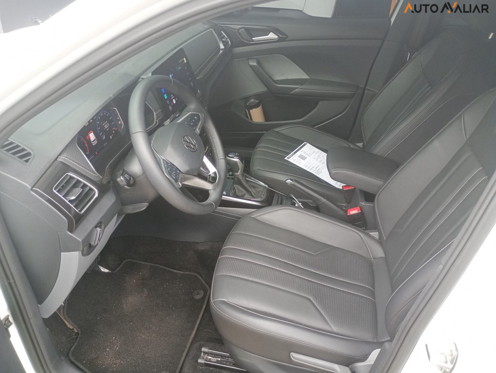 VOLKSWAGEN T-CROSS 1.0 200 TSI TOTAL FLEX COMFORTLINE AUTOM&Aacute;TICO