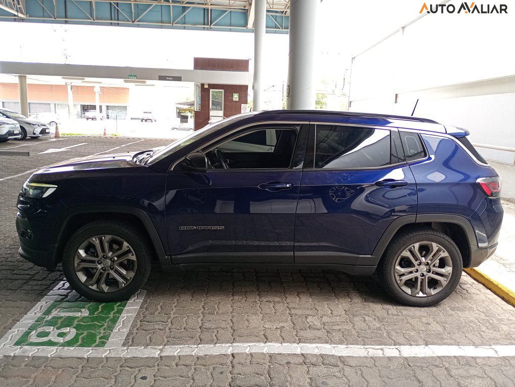 JEEP COMPASS 1.3 T270 TURBO FLEX LONGITUDE AT6