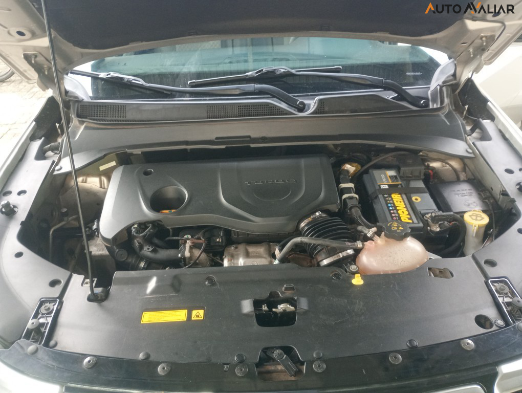 JEEP COMMANDER 1.3 T270 TURBO FLEX OVERLAND AT6