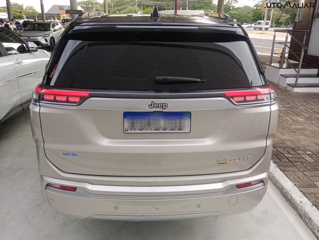 JEEP COMMANDER 1.3 T270 TURBO FLEX OVERLAND AT6