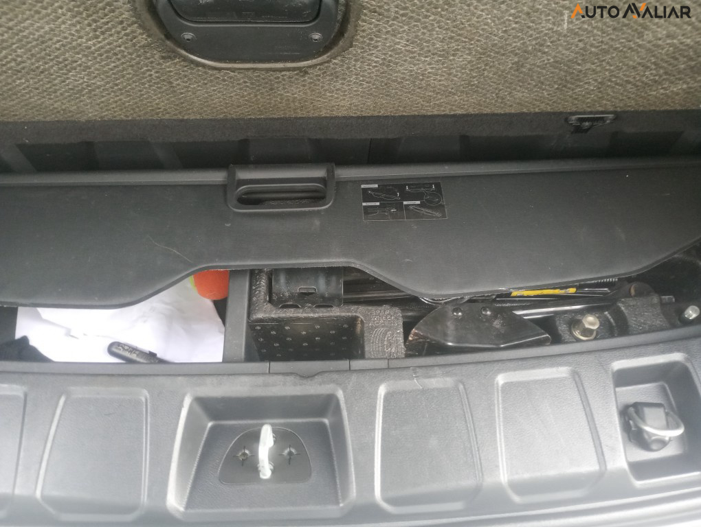 JEEP COMMANDER 1.3 T270 TURBO FLEX OVERLAND AT6