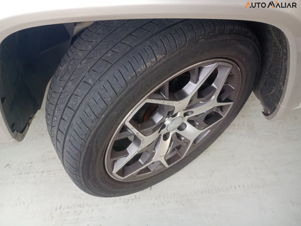 JEEP COMMANDER 1.3 T270 TURBO FLEX OVERLAND AT6