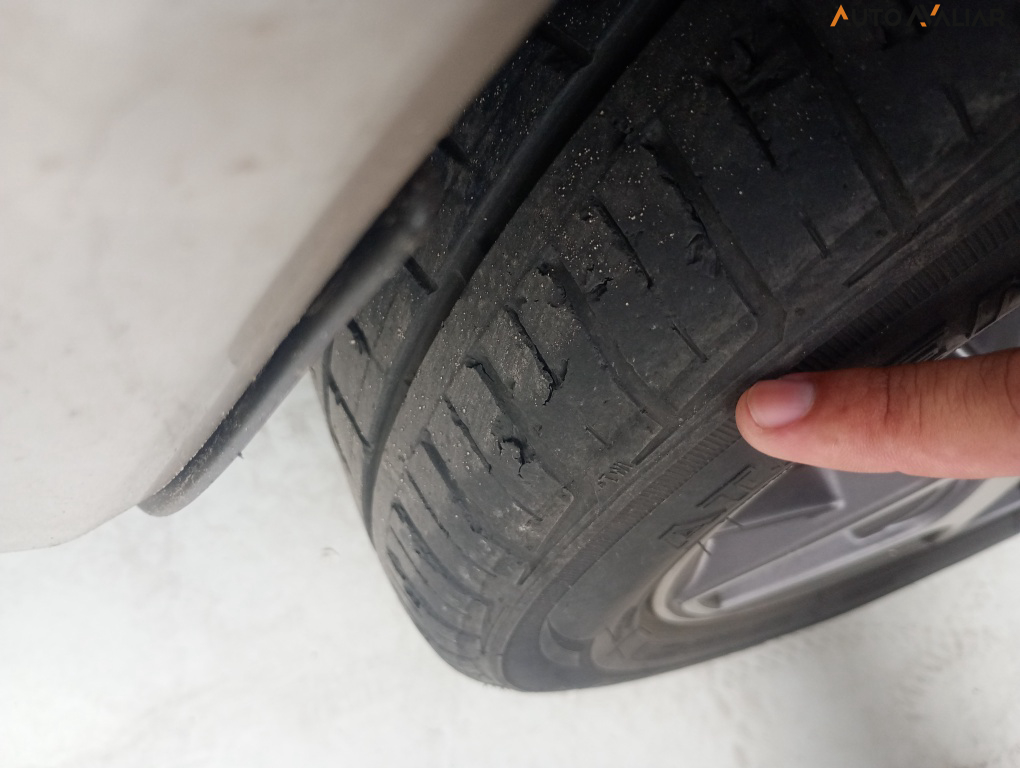 JEEP COMMANDER 1.3 T270 TURBO FLEX OVERLAND AT6