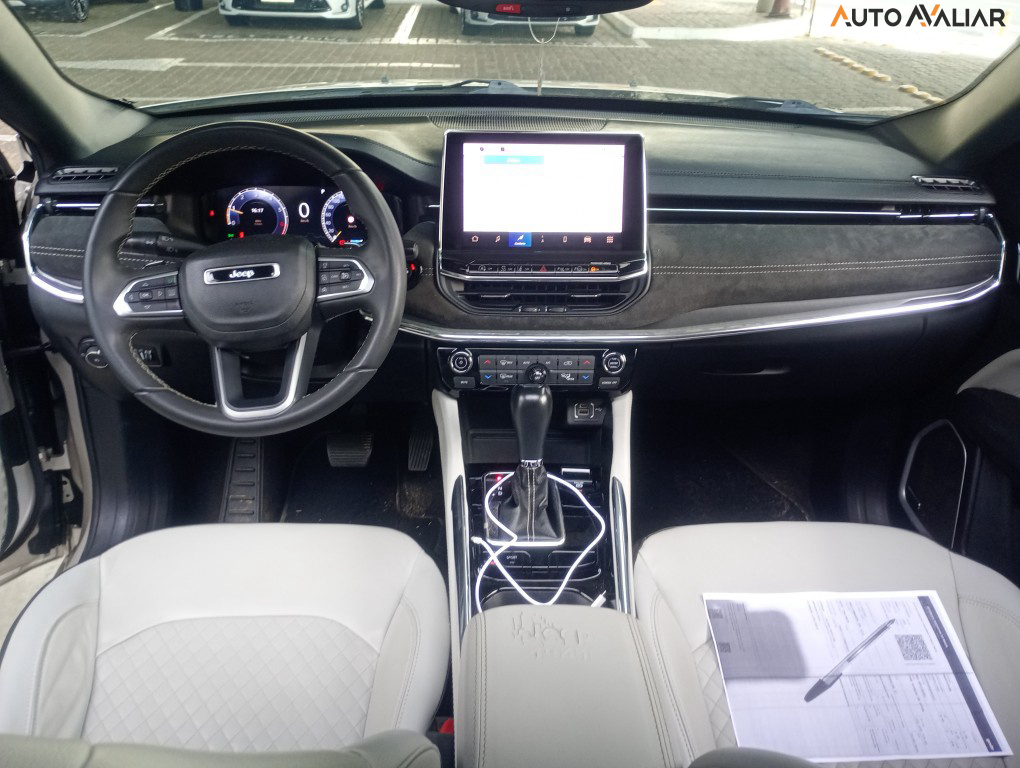 JEEP COMMANDER 1.3 T270 TURBO FLEX OVERLAND AT6