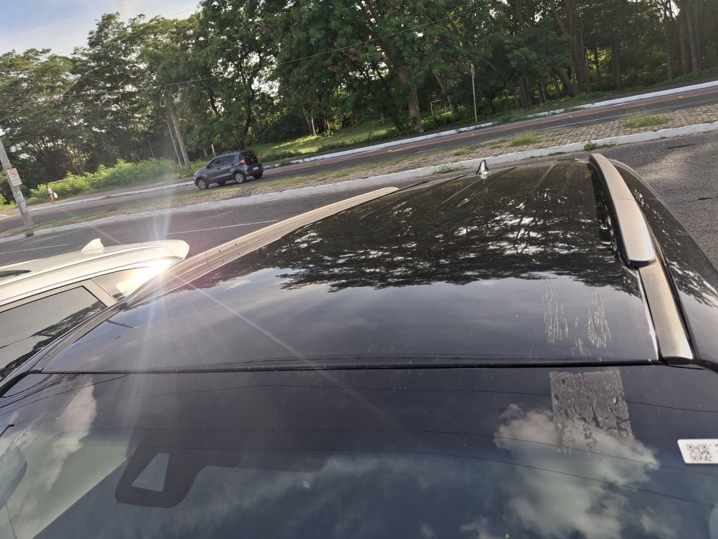 TOYOTA HILUX SW4 2.8 D-4D TURBO DIESEL SRX 7L 4X4 AUTOM&Aacute;TICO