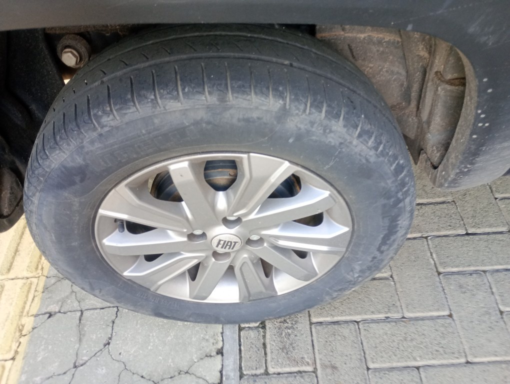 FIAT STRADA 1.3 FIREFLY FLEX FREEDOM CS MANUAL