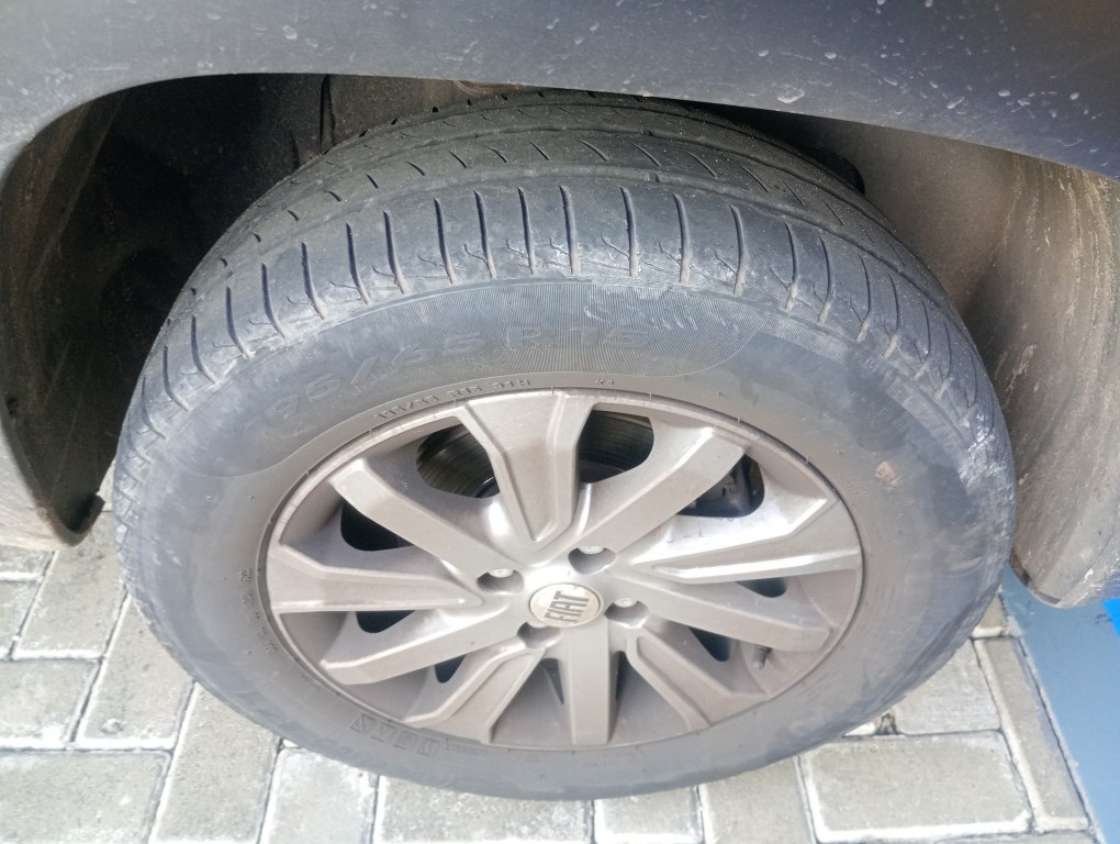 FIAT STRADA 1.3 FIREFLY FLEX FREEDOM CS MANUAL