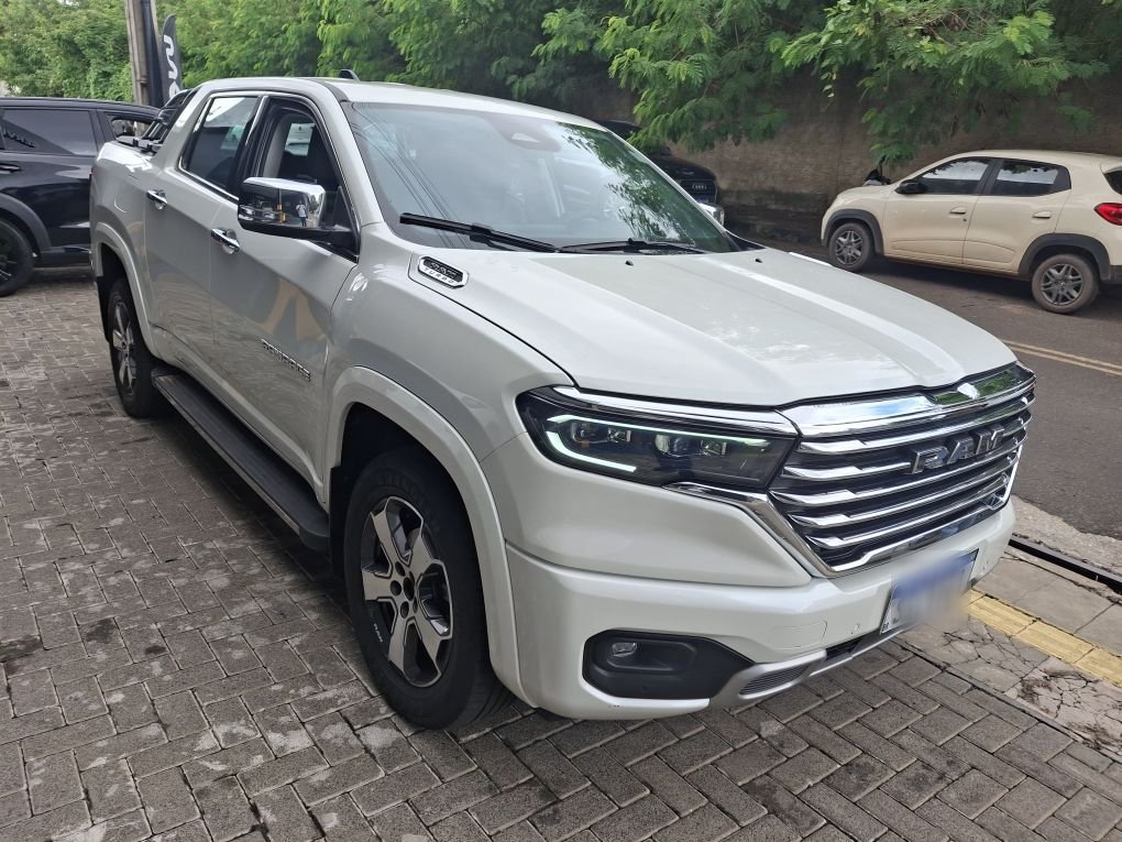 RAM RAMPAGE 2.0 TURBO DIESEL LARAMIE 4X4 AUTOMÁTICO