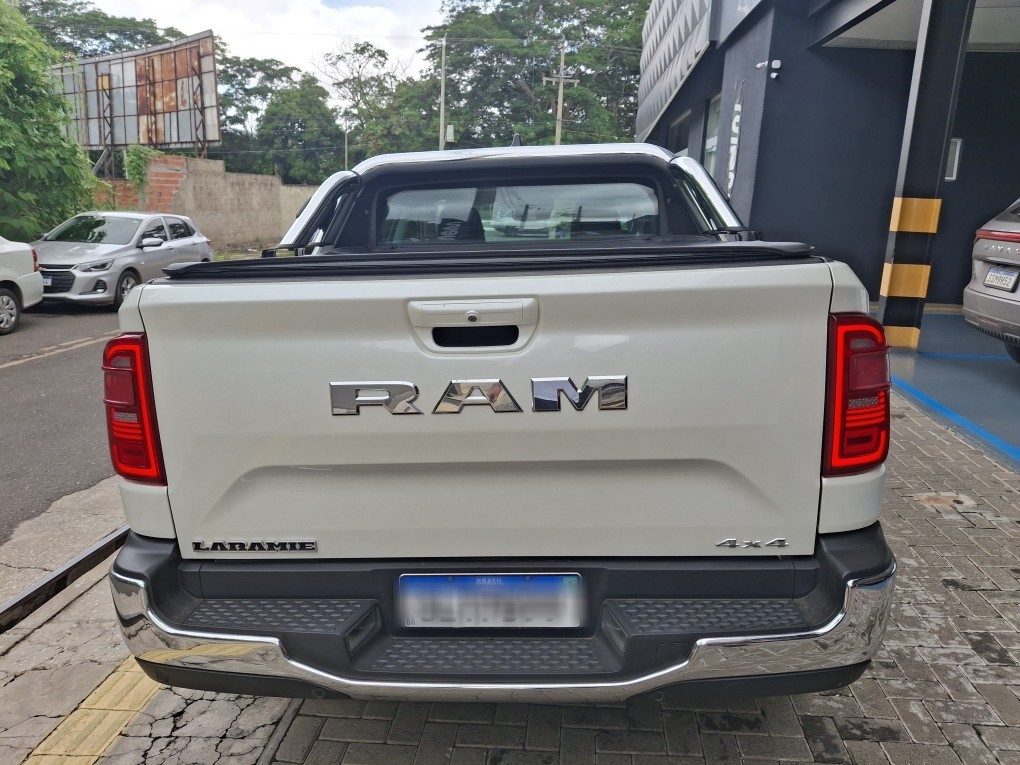 RAM RAMPAGE 2.0 TURBO DIESEL LARAMIE 4X4 AUTOM&Aacute;TICO