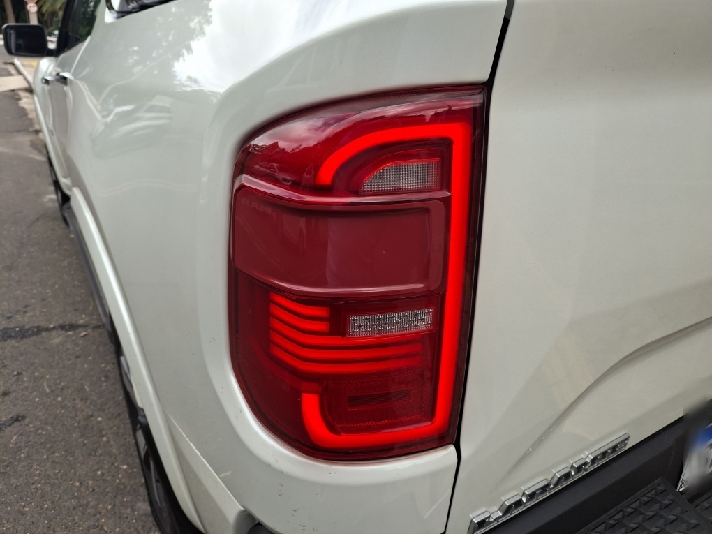 RAM RAMPAGE 2.0 TURBO DIESEL LARAMIE 4X4 AUTOM&Aacute;TICO
