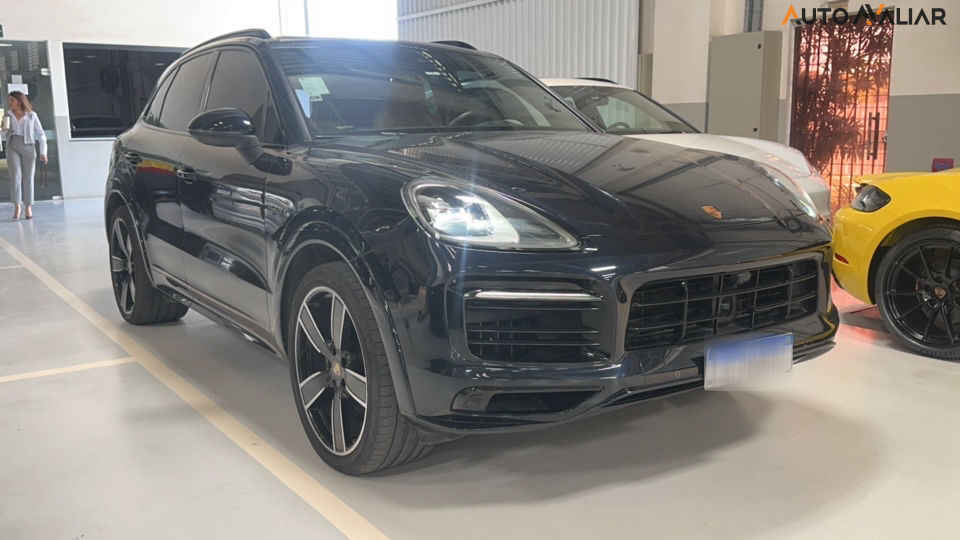 PORSCHE CAYENNE 3.0 V6 E-HYBRID PLATINUM EDITION AWD TIPTRONIC S