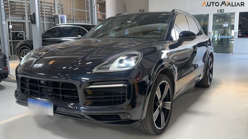 PORSCHE CAYENNE 3.0 V6 E-HYBRID PLATINUM EDITION AWD TIPTRONIC S