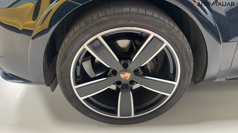 PORSCHE CAYENNE 3.0 V6 E-HYBRID PLATINUM EDITION AWD TIPTRONIC S