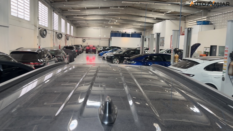 TOYOTA HILUX SW4 2.8 D-4D TURBO DIESEL SRX 7L 4X4 AUTOM&Aacute;TICO