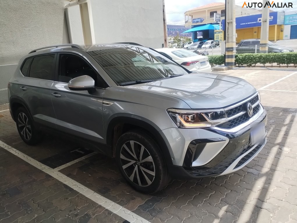 VOLKSWAGEN TAOS 1.4 250 TSI TOTAL FLEX HIGHLINE AUTOMÁTICO