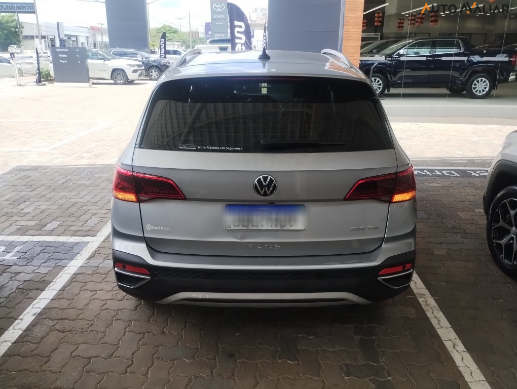 VOLKSWAGEN TAOS 1.4 250 TSI TOTAL FLEX HIGHLINE AUTOM&Aacute;TICO
