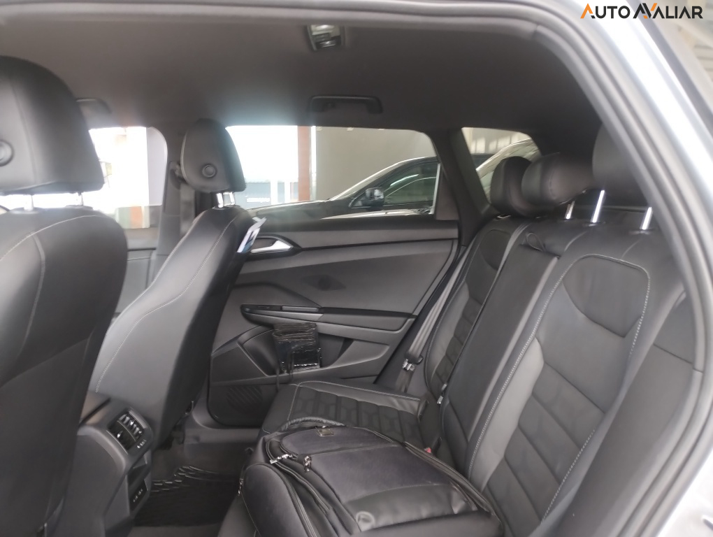 VOLKSWAGEN TAOS 1.4 250 TSI TOTAL FLEX HIGHLINE AUTOM&Aacute;TICO