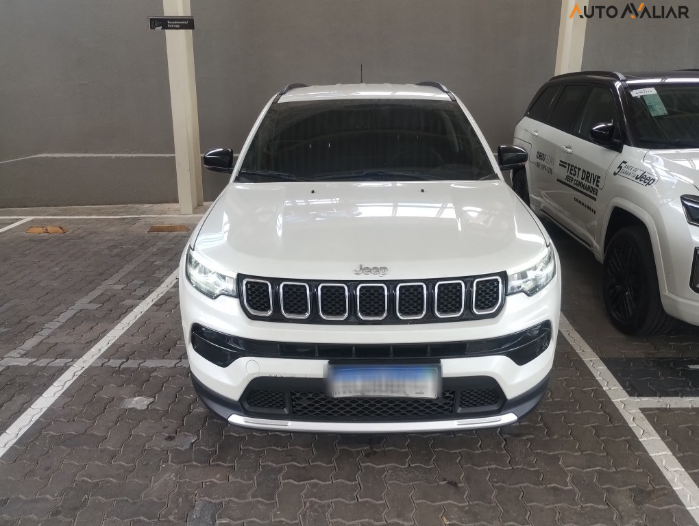JEEP COMPASS 1.3 T270 TURBO FLEX LONGITUDE AT6