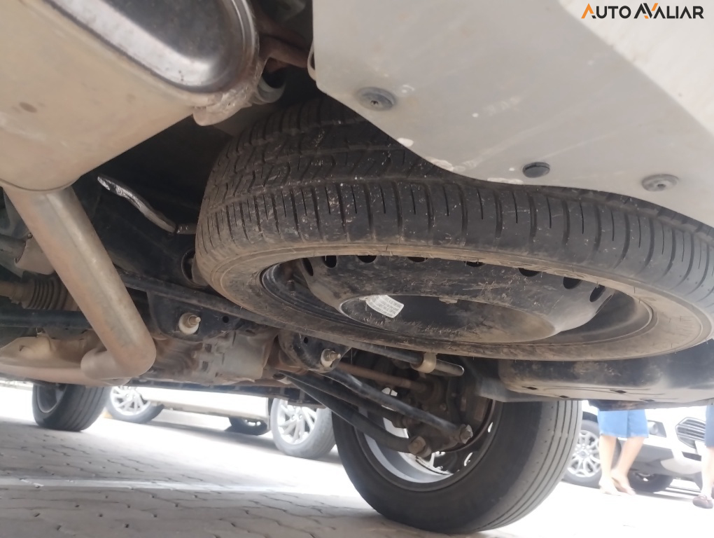 JEEP COMMANDER 2.0 TD380 TURBO DIESEL OVERLAND AT9