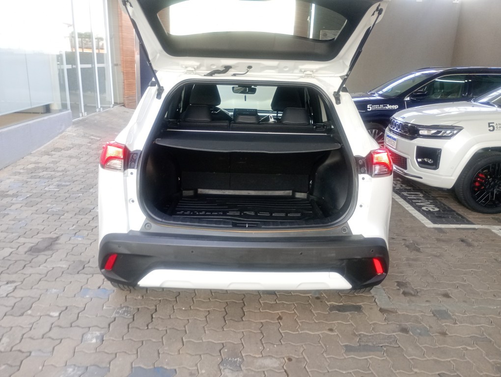 TOYOTA COROLLA CROSS 2.0 VVT-IE FLEX XRE DIRECT SHIFT