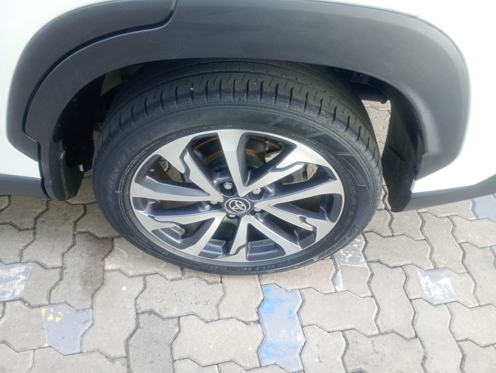 TOYOTA COROLLA CROSS 2.0 VVT-IE FLEX XRE DIRECT SHIFT