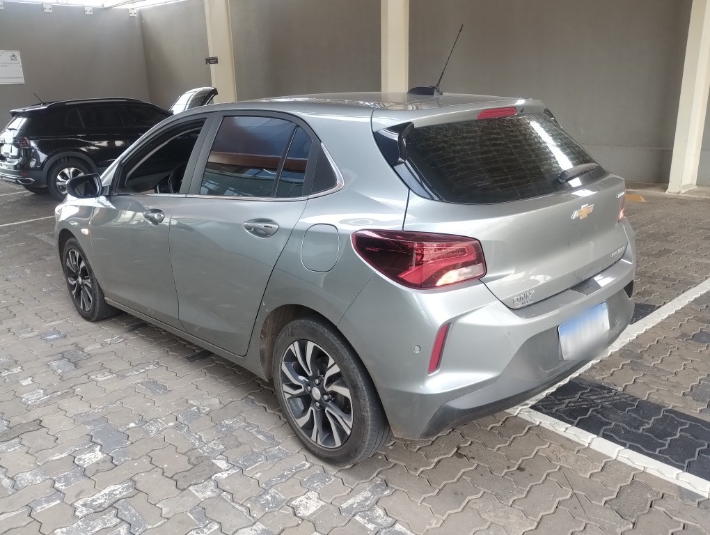 CHEVROLET ONIX 1.0 TURBO FLEX PREMIER AUTOMATICO