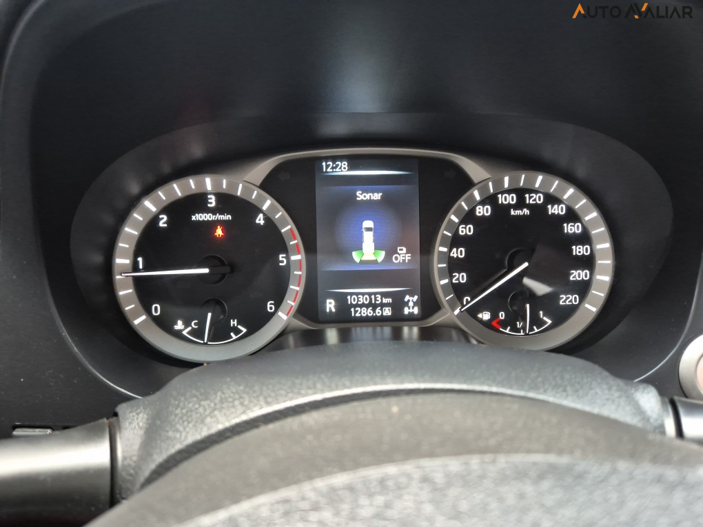 NISSAN FRONTIER 2.3 16V TURBO DIESEL LE CD 4X4 AUTOMATICO