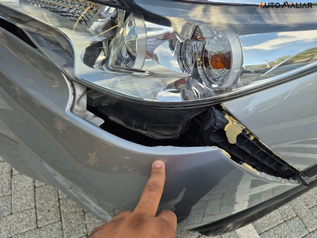 TOYOTA HILUX SW4 2.7 SR 4X2 16V FLEX 4P AUTOMATICO