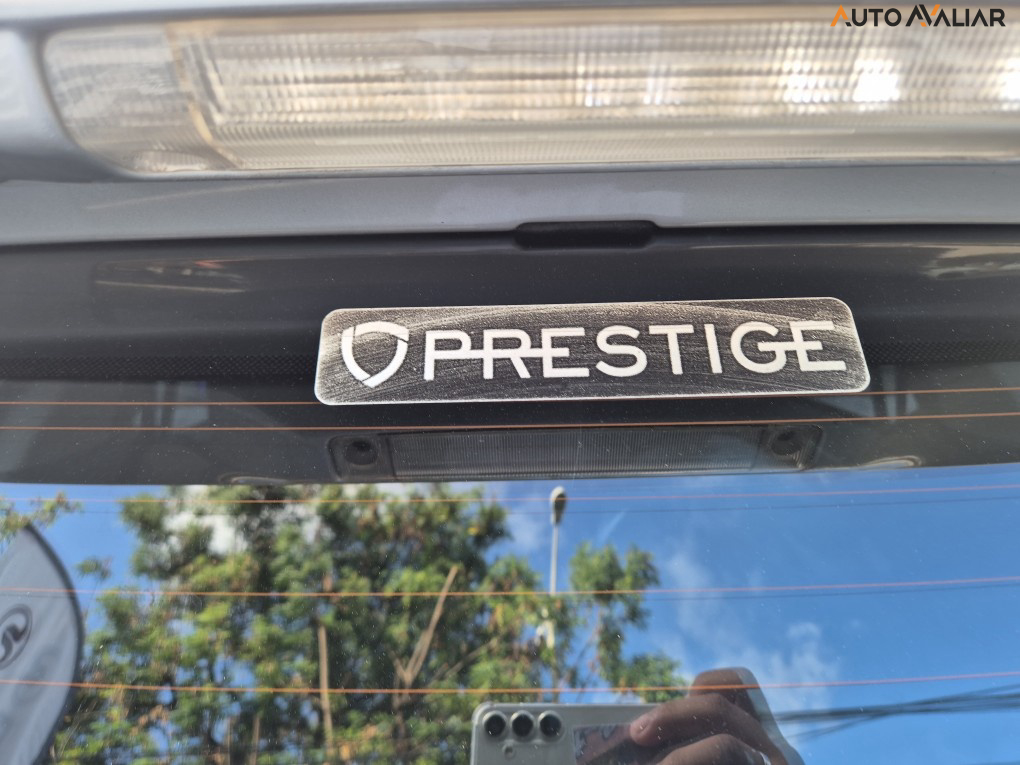 TOYOTA HILUX SW4 2.7 SR 4X2 16V FLEX 4P AUTOMATICO