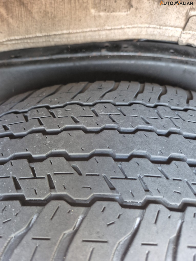 TOYOTA HILUX SW4 2.7 SR 4X2 16V FLEX 4P AUTOMATICO