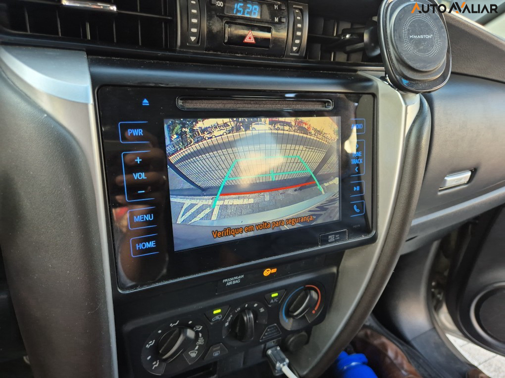 TOYOTA HILUX SW4 2.7 SR 4X2 16V FLEX 4P AUTOMATICO