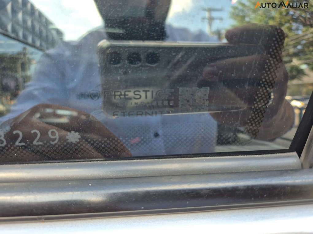 TOYOTA HILUX SW4 2.7 SR 4X2 16V FLEX 4P AUTOMATICO