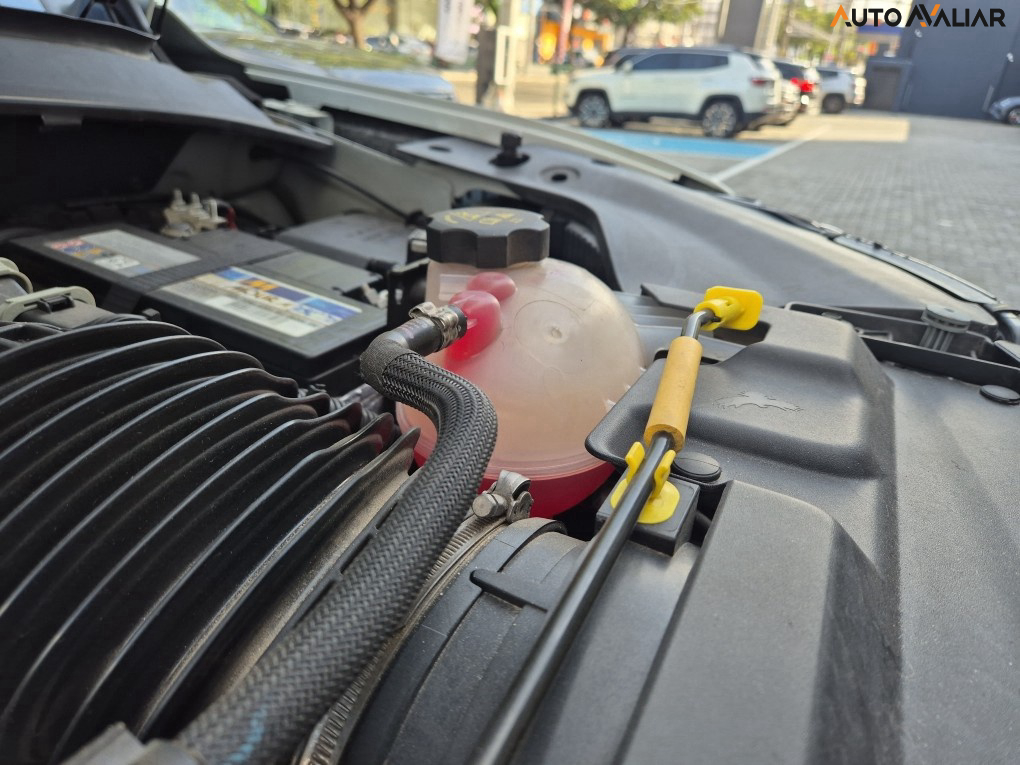 JEEP COMPASS 2.0 HURRICANE 4 TURBO GASOLINA OVERLAND AT9