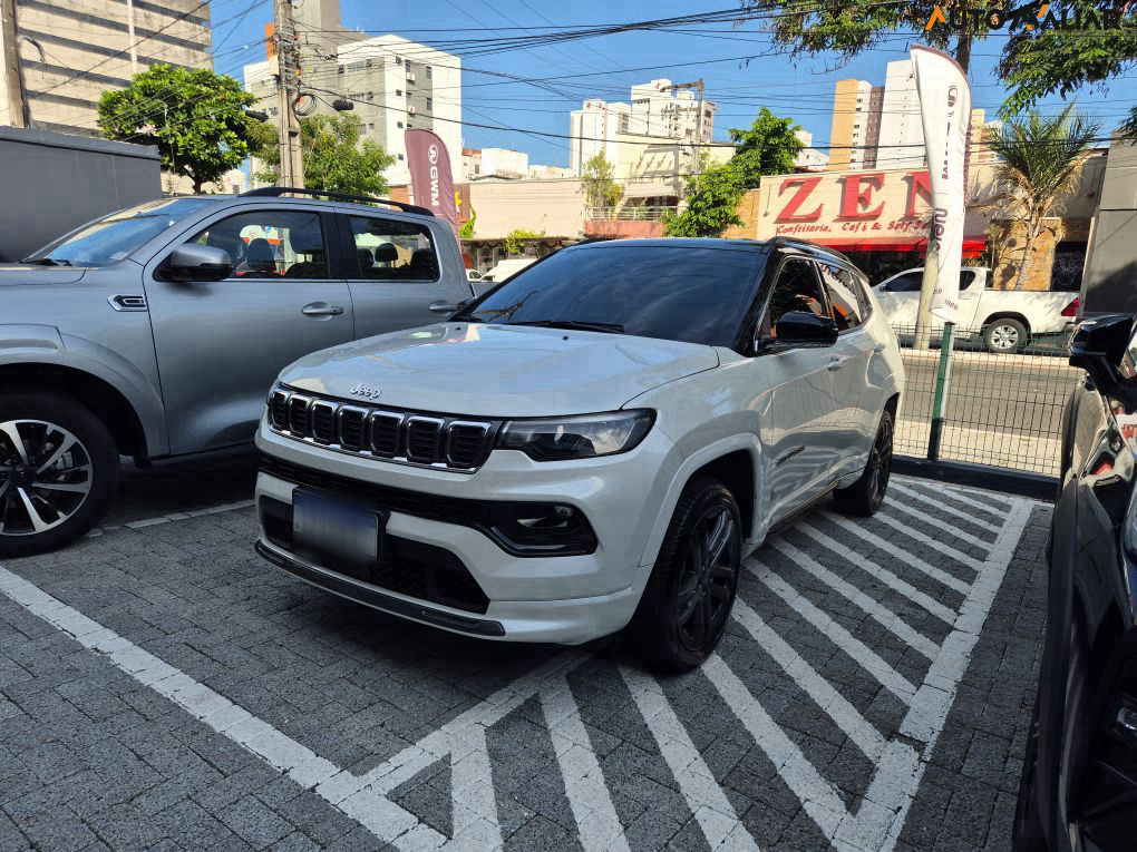 JEEP COMPASS 2.0 HURRICANE 4 TURBO GASOLINA OVERLAND AT9