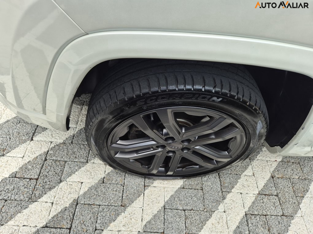 JEEP COMPASS 2.0 HURRICANE 4 TURBO GASOLINA OVERLAND AT9