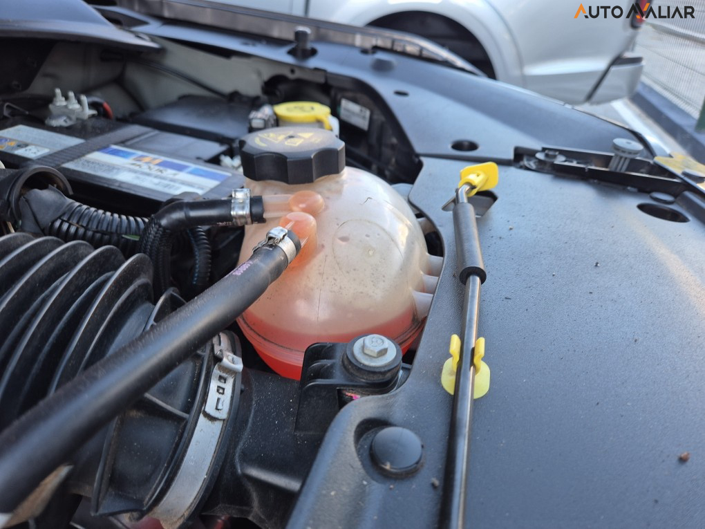 JEEP COMMANDER 1.3 T270 TURBO FLEX OVERLAND AT6