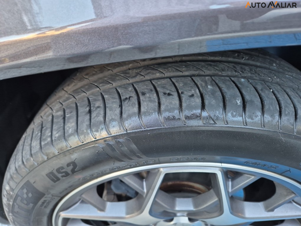 JEEP COMMANDER 1.3 T270 TURBO FLEX OVERLAND AT6