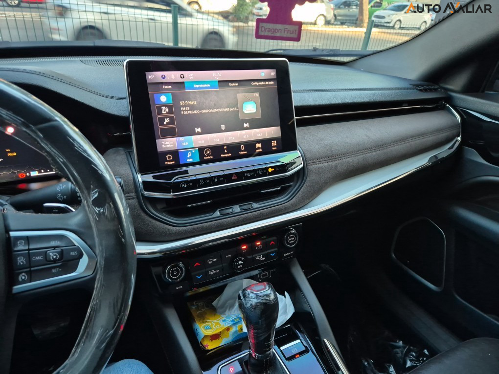 JEEP COMMANDER 1.3 T270 TURBO FLEX OVERLAND AT6