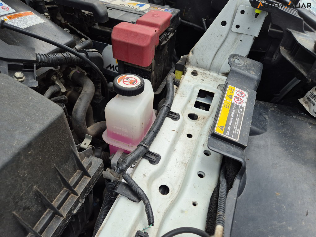 TOYOTA COROLLA CROSS 1.8 VVT-I HYBRID FLEX XRX CVT