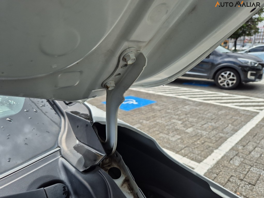 TOYOTA COROLLA CROSS 1.8 VVT-I HYBRID FLEX XRX CVT