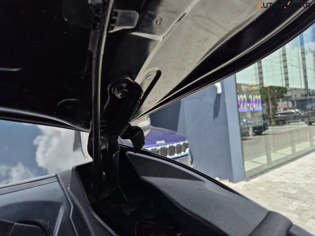 TOYOTA HILUX SW4 2.7 SRV 7 LUGARES 4X2 16V FLEX 4P AUTOMATICO