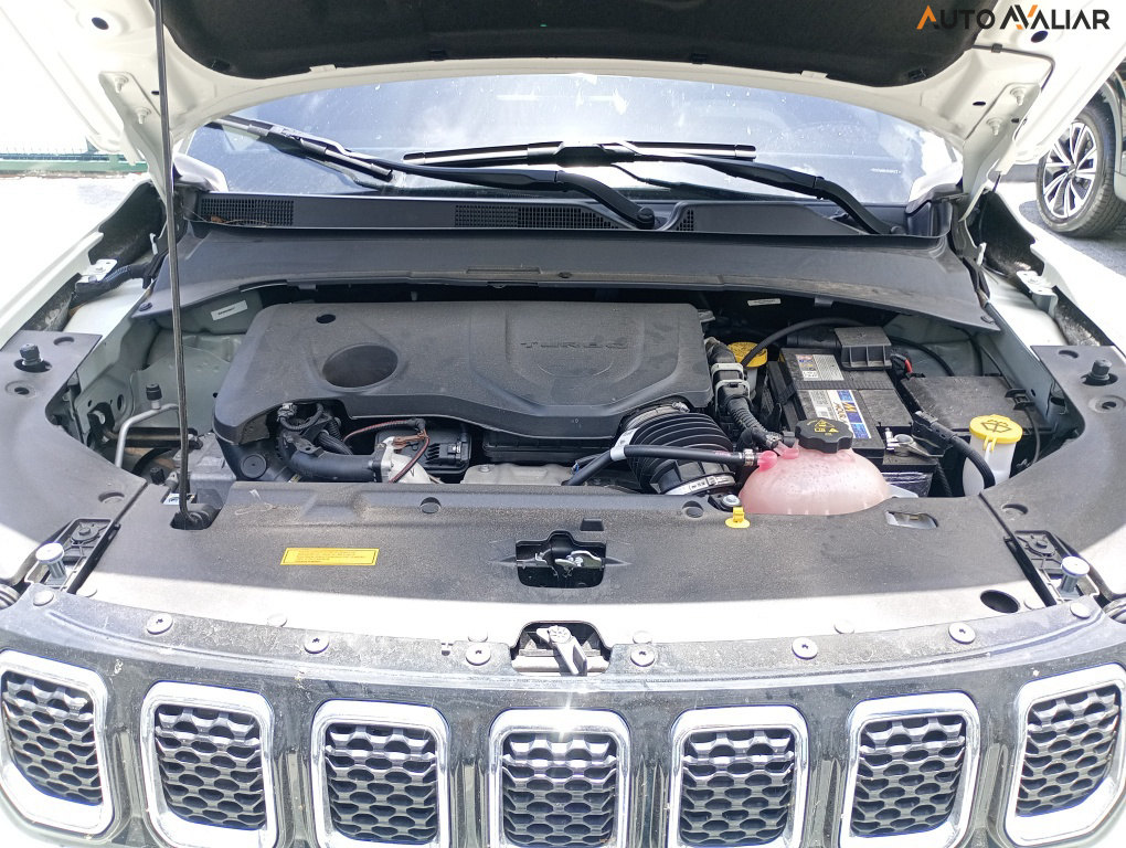 JEEP COMPASS 1.3 T270 TURBO FLEX LONGITUDE AT6