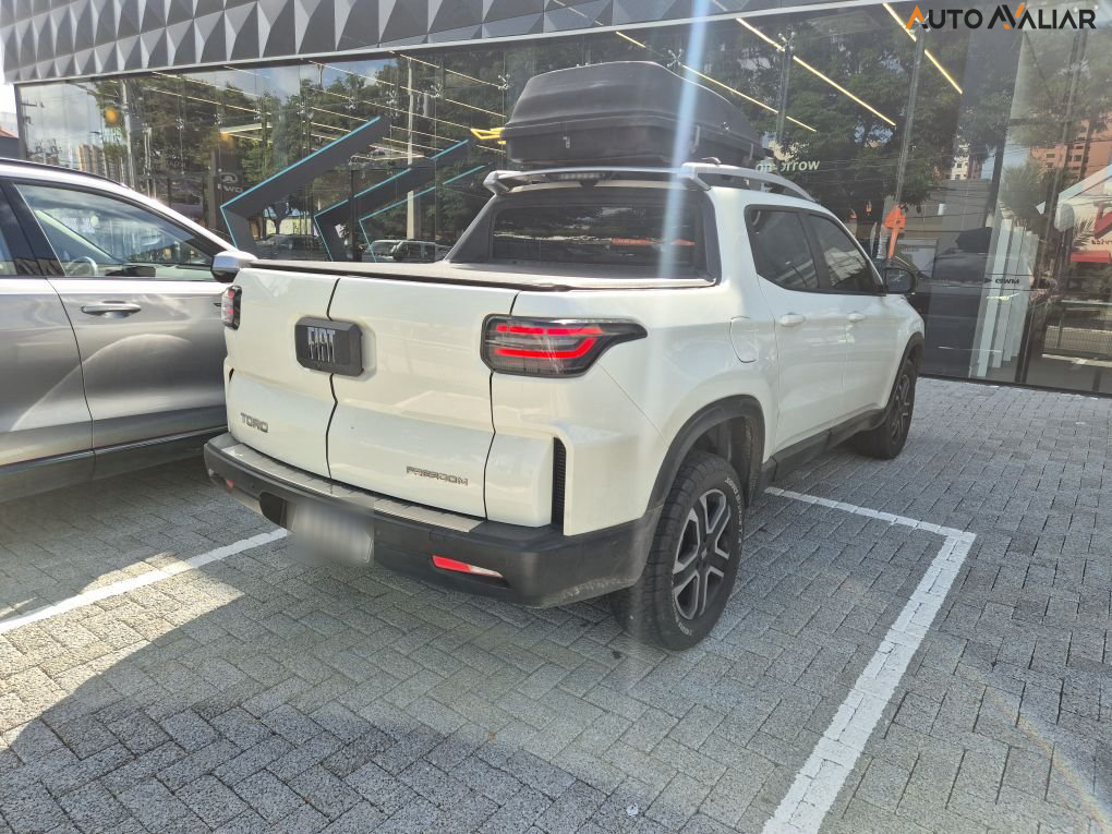 FIAT TORO 1.3 TURBO 270 FLEX FREEDOM AT6